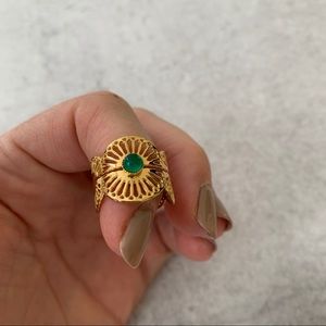 L’atlier Mahè Ring Gold w/ Green Stone Adjustable
